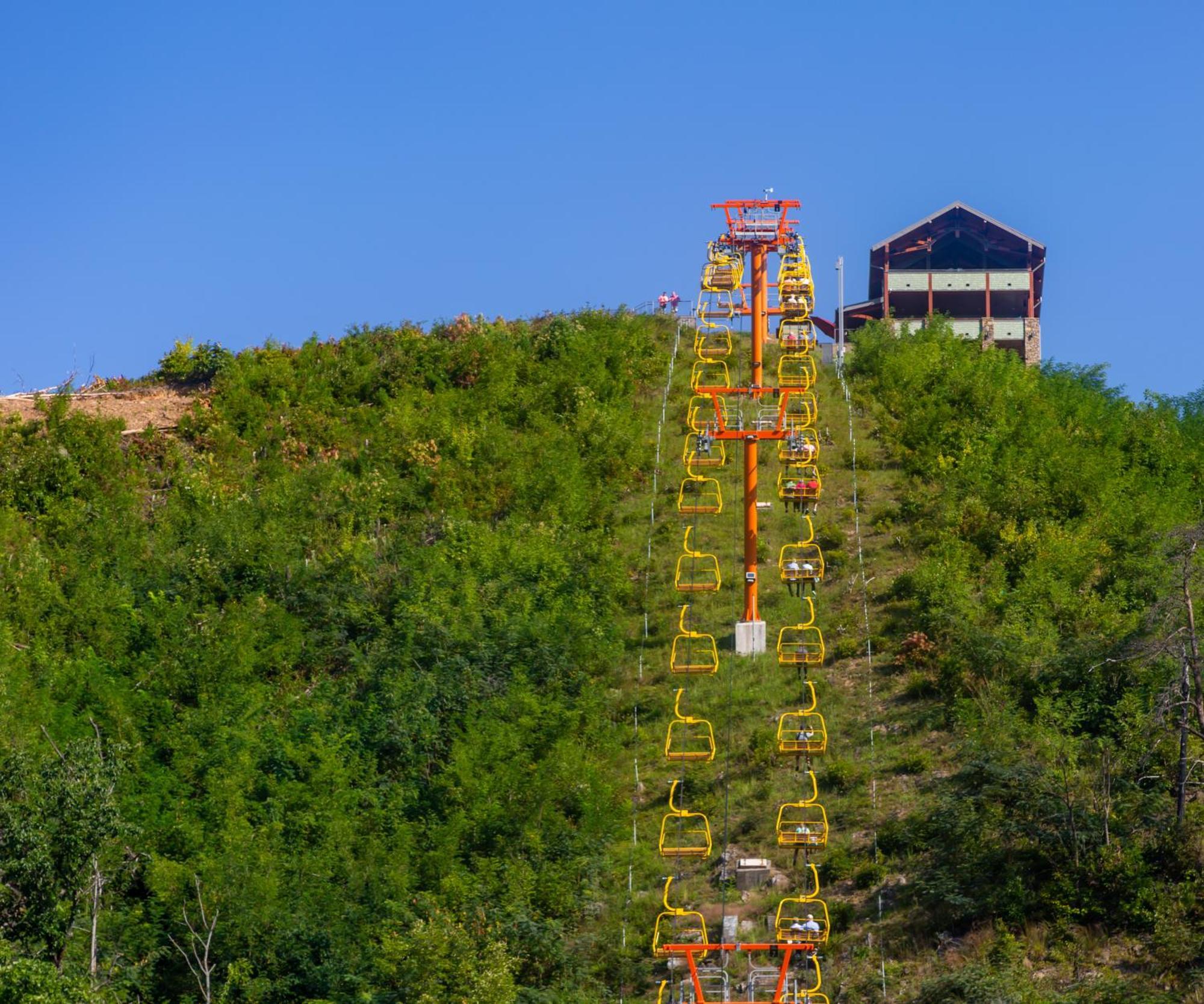 Three Bears Den, Hot Tub, Pool Table, Pool Access, 1089 Free Tickets Each Paid Day, Dollywood Inclu Villa Gatlinburg Exterior photo